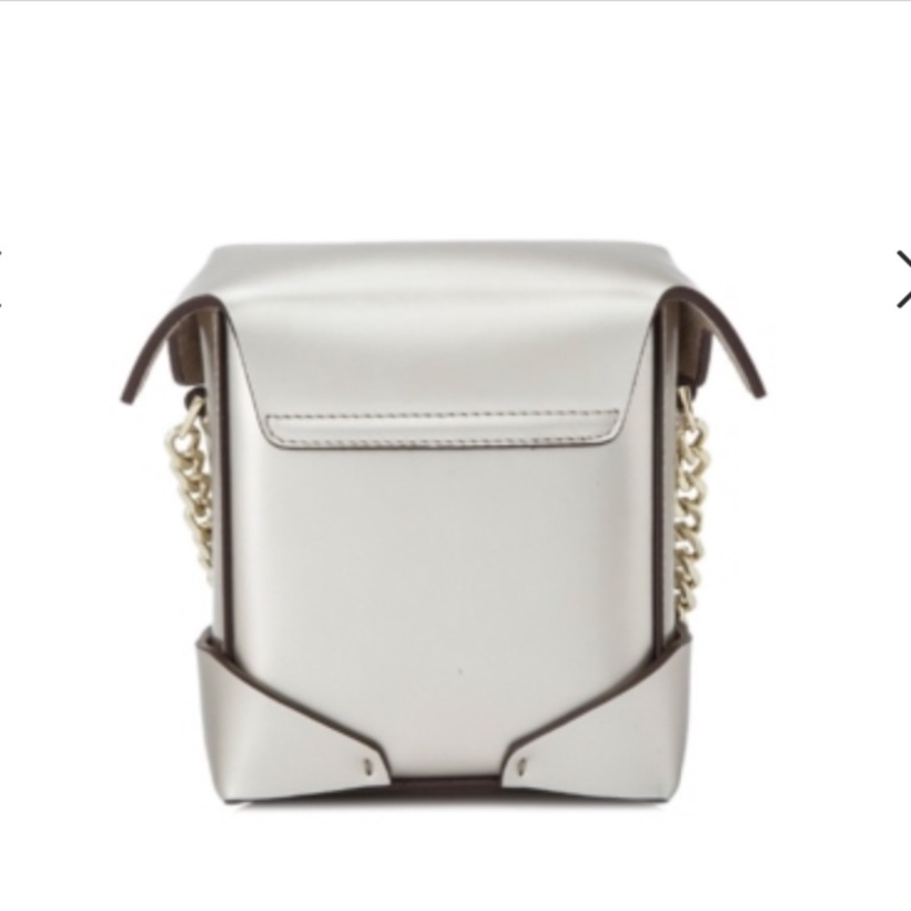 MANU Atelier Micro Pristine Bag metallic silver - Picture 3 of 8